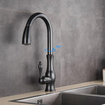 Flexibler Küchenwasserhahn mit ausziehbarem Brausekopf