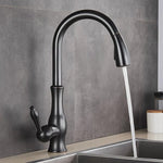 Flexibler Küchenwasserhahn mit ausziehbarem Brausekopf