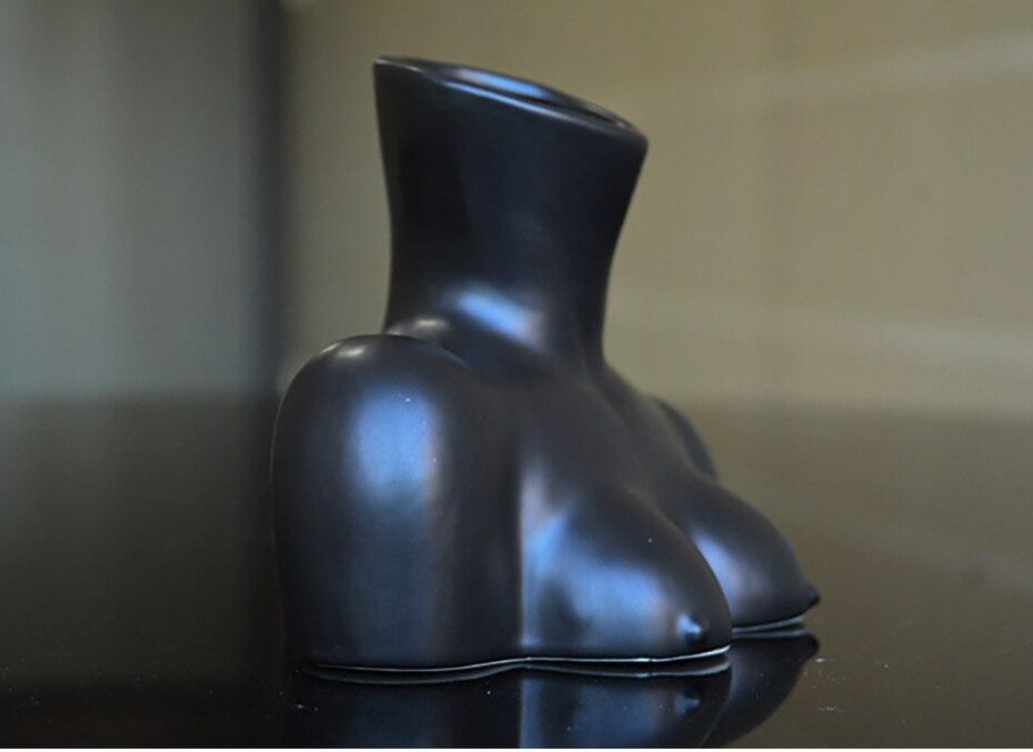 Feminine Eleganz | Figurative Blumenvase für Ihr Zuhause