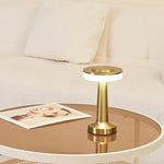 Elegante Wireless Tischlampe - LumiGlow