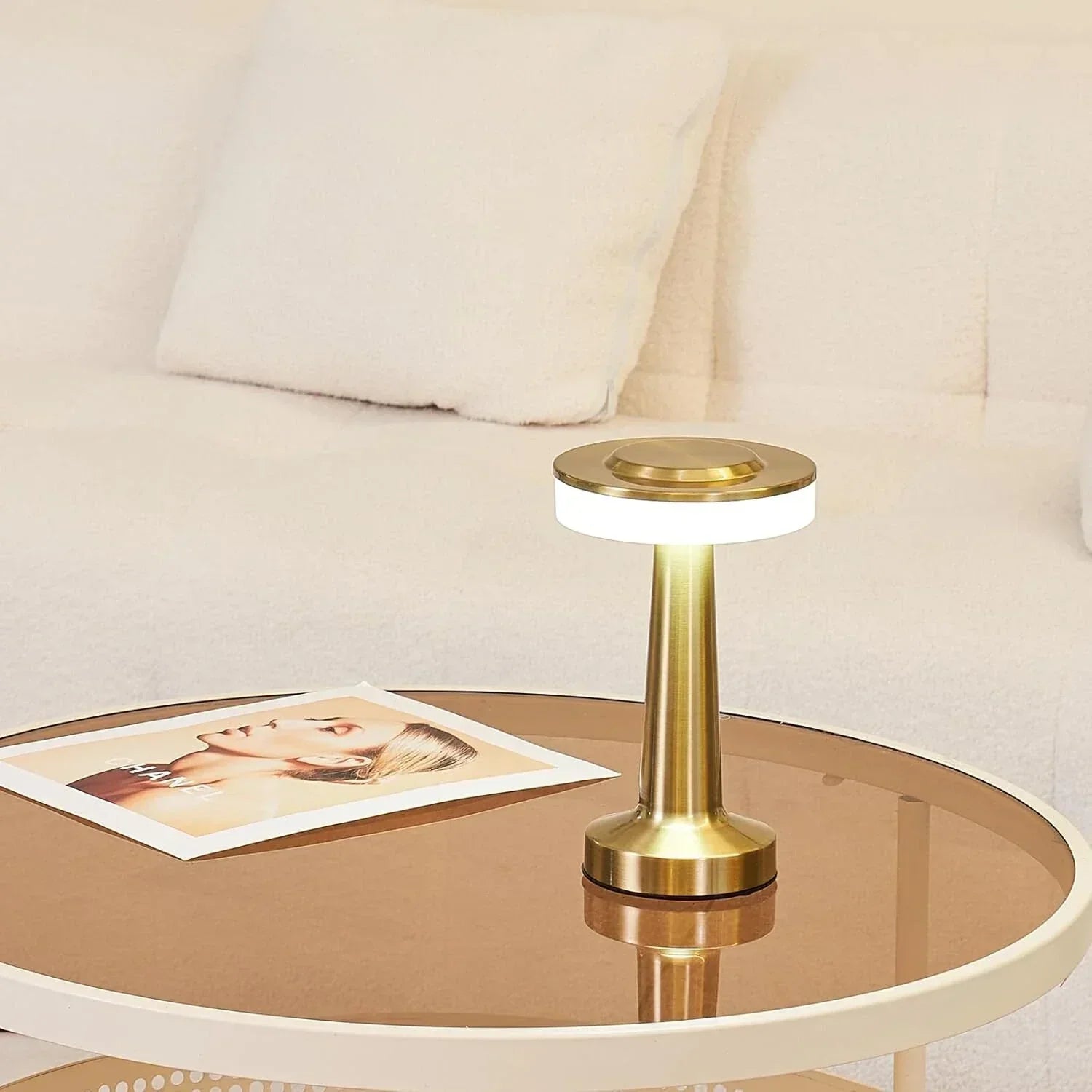 Elegante Wireless Tischlampe - LumiGlow