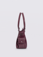 Stylische Handtasche mit mehreren Fächern und abnehmbarem Schultergurt