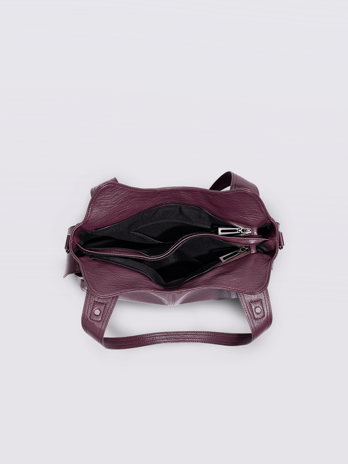 Stylische Handtasche mit mehreren Fächern und abnehmbarem Schultergurt