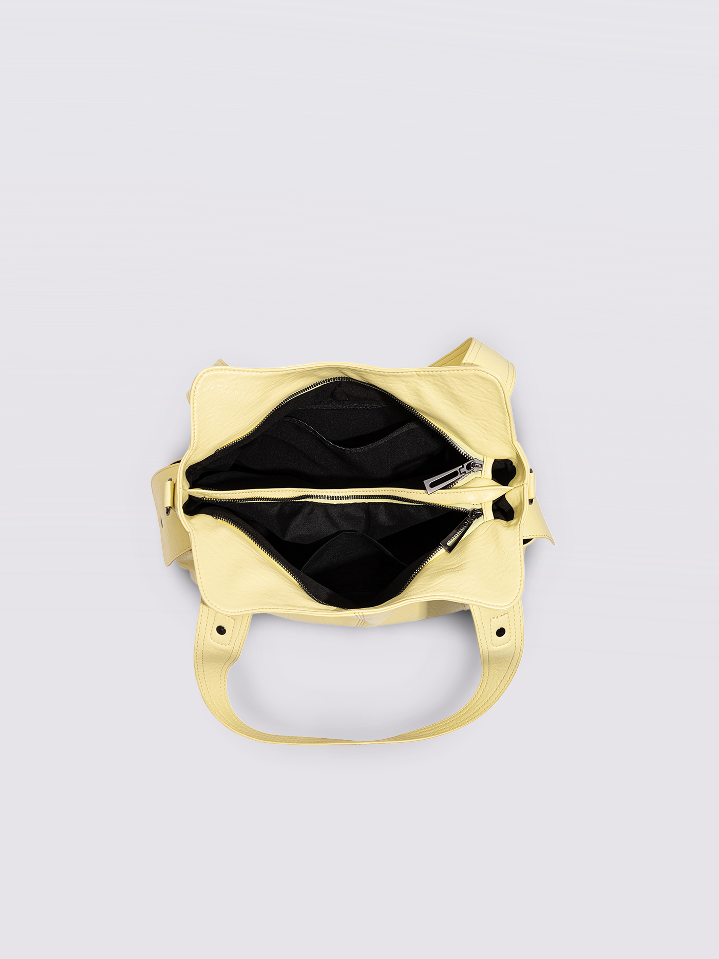 Stylische Handtasche mit mehreren Fächern und abnehmbarem Schultergurt
