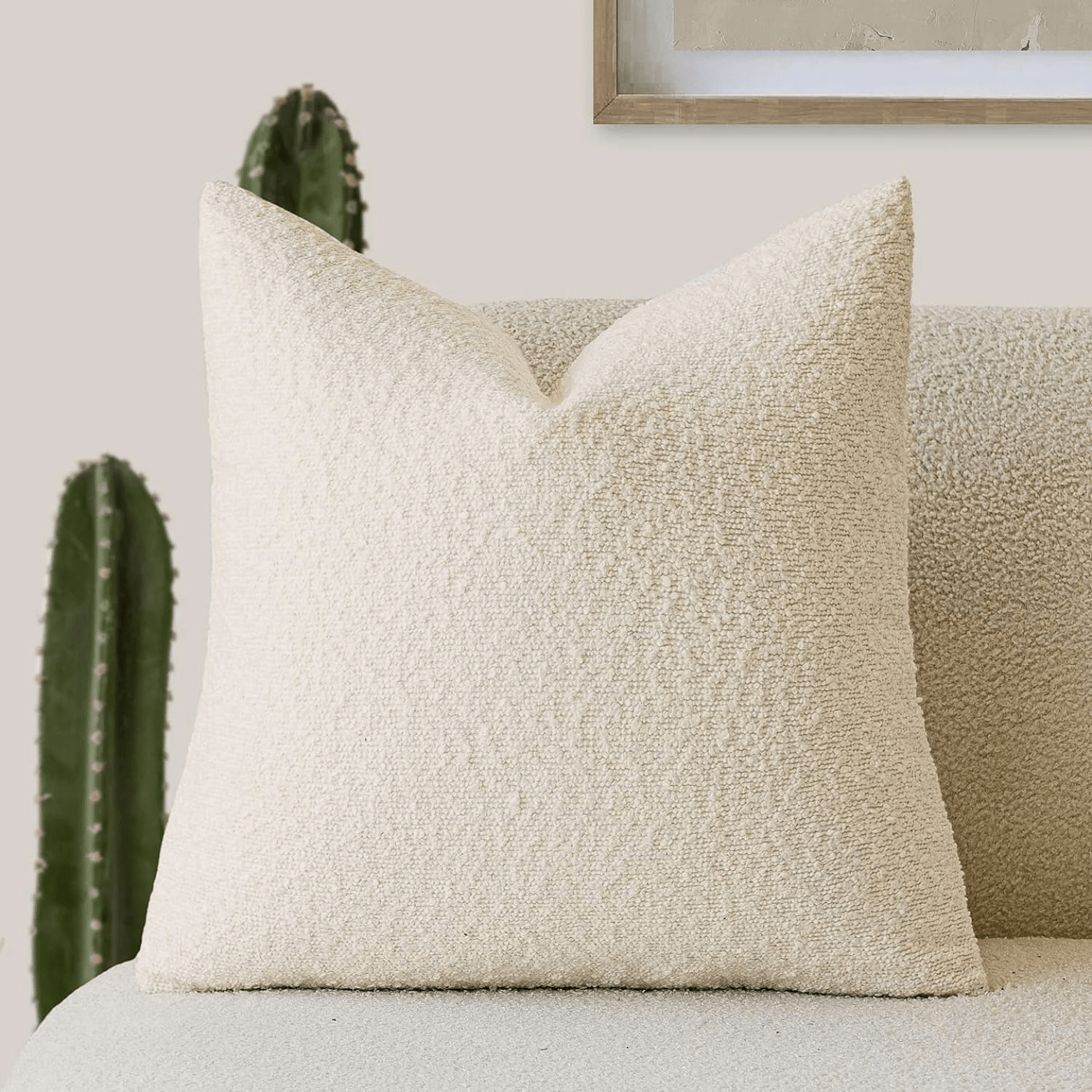 Stylish cushion cover in a modern design for your home